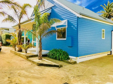 Beach Life - Accommodation Bookings 1