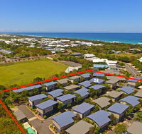Beach Shack 24 Casuarina - Accommodation Bookings