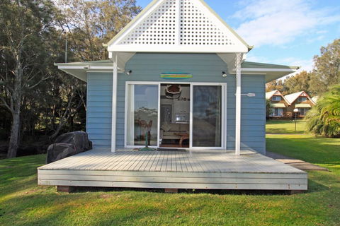Beach Shack On The Lagoon - Accommodation Bookings 1