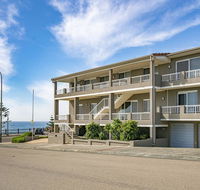 Beachcomer Unit 2 - The Entrance NSW - Accommodation Bookings