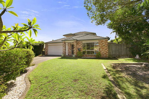 BEACHED @ COOLUM, Pet Friendly, WIFI, Linen Supplied - Accommodation Bookings 1