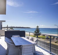 Beachfront Apartment 10 - Accommodation Bookings
