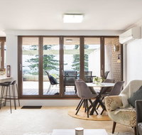 Beachfront Manly Apartment With Parking and Balcony - Accommodation Bookings