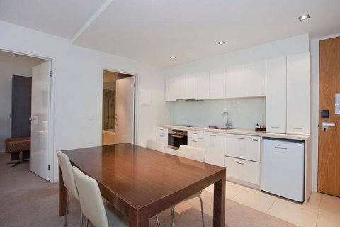Beachfront Resort Torquay, Australia - Accommodation Bookings 1