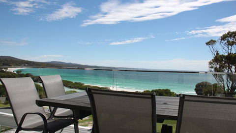 BEACHHOUSE BINALONG Luxury Waterfront Holiday House At Bay Of Fires - Accommodation Bookings 0