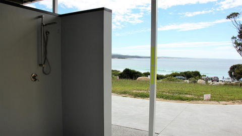 BEACHHOUSE BINALONG Luxury Waterfront Holiday House At Bay Of Fires - Accommodation Bookings 2