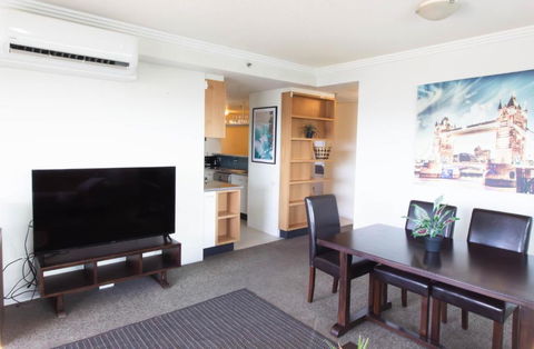 Republic Apartment - Accommodation Bookings 0