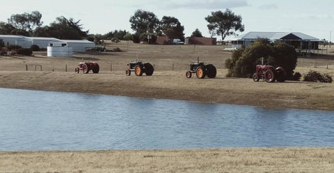 Redtail Ridge Cottages - Accommodation Bookings 2