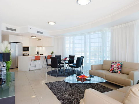 Reflections Tower 2 Unit 401 - Accommodation Bookings 2