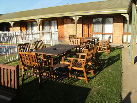Regency Court Motel - Accommodation Bookings 2