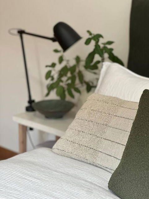 Relaxed And Stylish -self Check In, Secure Parking - Accommodation Bookings 3