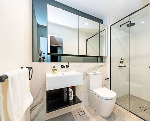 Relaxing Urban Oasis - Accommodation Bookings 1
