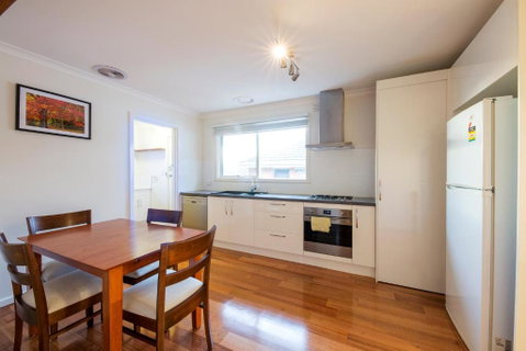 Rent Melbourne - Accommodation Bookings 0