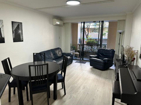 Resort Style 2BR Apt In Pyrmont Next To Darling Harbour - Accommodation Bookings 1