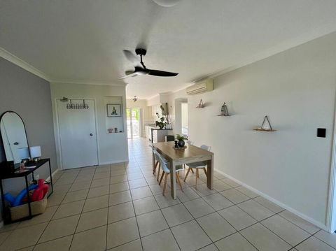 Resort Style Holiday Unit - Accommodation Bookings 3