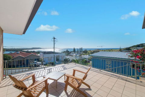 Retro Beach House - Accommodation Bookings 0