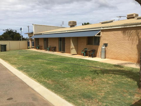 Rhodeside Lodge - Accommodation Bookings 1