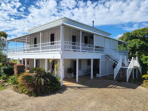 Ribbonwood Bed & Breakfast, Emu Park Qld - Accommodation Bookings 0