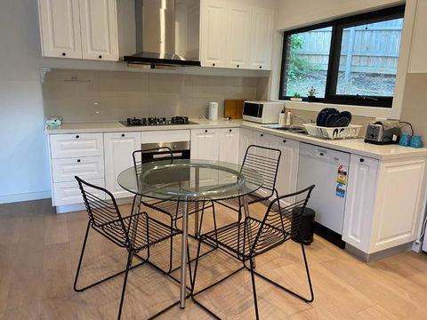 Ringwood View Morden Unit - Accommodation Bookings 3
