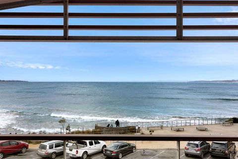 Rip N View - Accommodation Bookings 3