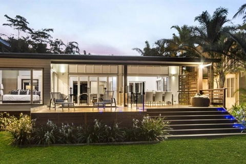 Ripples On The Beach - Beachfront Mission Beach - Accommodation Bookings 1