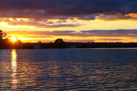 River Devine - Accommodation Bookings 3