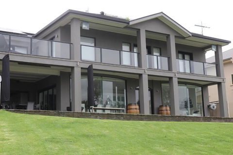 River Devine - Accommodation Bookings 0