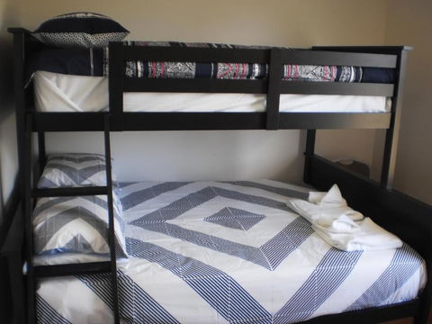 RIVER DOWNS COTTAGE - Accommodation Bookings 1