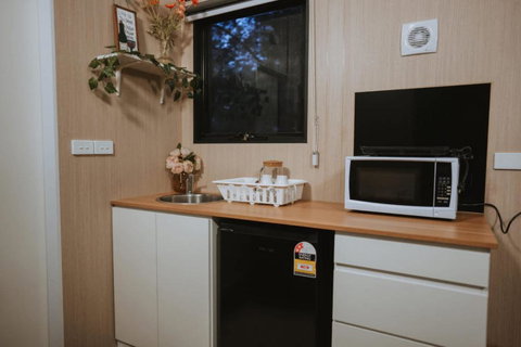 River Oasis Tiny House By Tiny Away - Accommodation Bookings 3