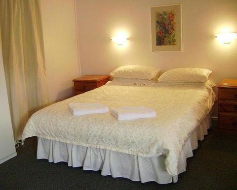 River Park Motor Inn - Accommodation Bookings 0