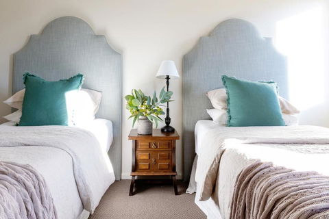 River Run Bright - Accommodation Bookings 2