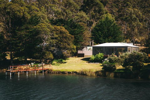 Rivers Edge Retreat - Accommodation Bookings 1