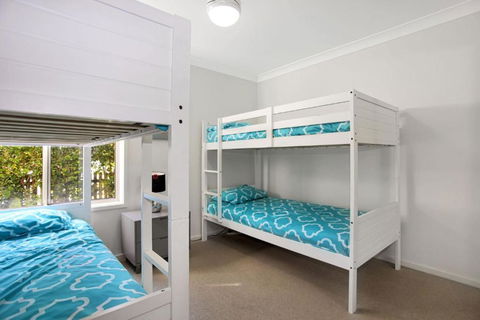 Riverside Views Hawks Nest - Accommodation Bookings 3