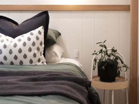 Riverstone - Accommodation Bookings 1