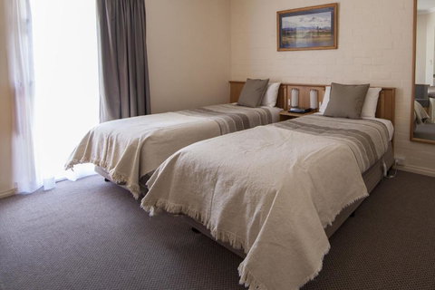 Redhill Cooma Motor Inn - Accommodation Bookings 1