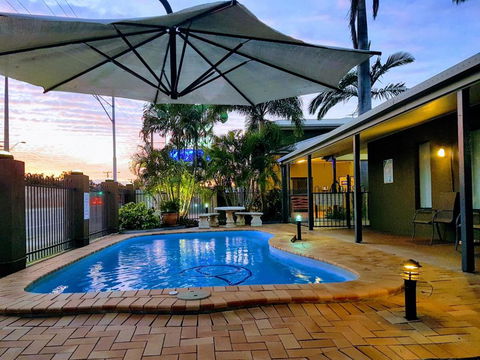 Rockhampton Palms Motor Inn - Accommodation Bookings 2