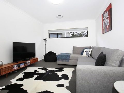 Rockwall I Pet Friendly I Fire Pit - Accommodation Bookings 3