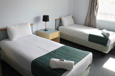 Rocky Glen Hotel Motel Gladstone - Accommodation Bookings 1