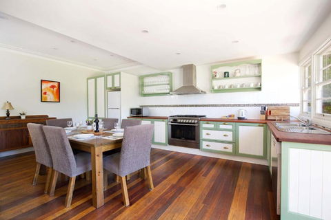 Rodova Cottage - Accommodation Bookings 1