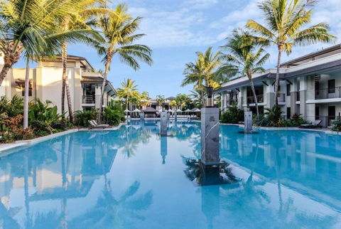 Rooftop Tranquility At Stunning Temple Resort - Accommodation Bookings 3