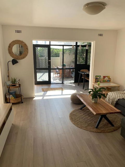 Room For Rent - Accommodation Bookings 2