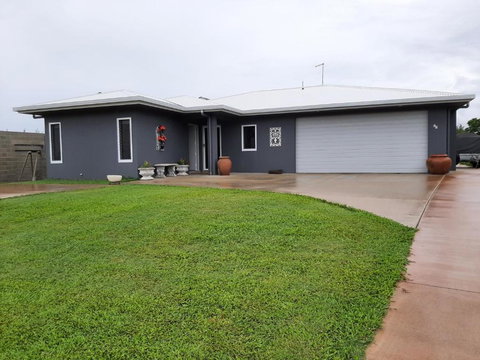 Room In Guest Room - Cozy Room With Separate Entrance And Ensuit Bathroom - Accommodation Bookings 0