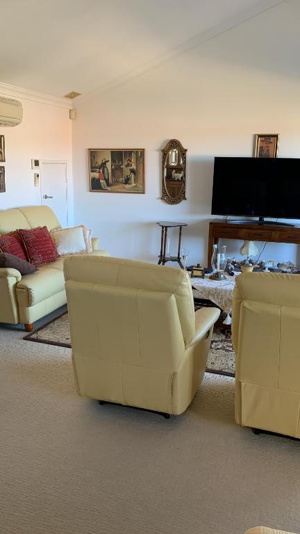 Room With A View - Accommodation Bookings 2