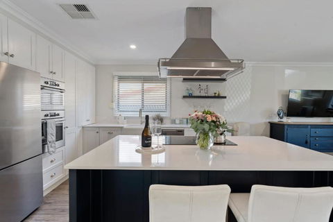 Rose Cottage 3B Hutchinson St Goolwa - Linen Included - Accommodation Bookings 0