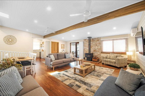 Rosemill Cottage - Mobility Friendly Accommodation Never Looked Better! - Accommodation Bookings 1