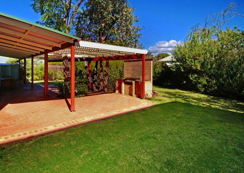 Rosewood Cottage - Accommodation Bookings 3