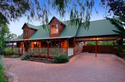 Rosewood Cottage - Accommodation Bookings 2