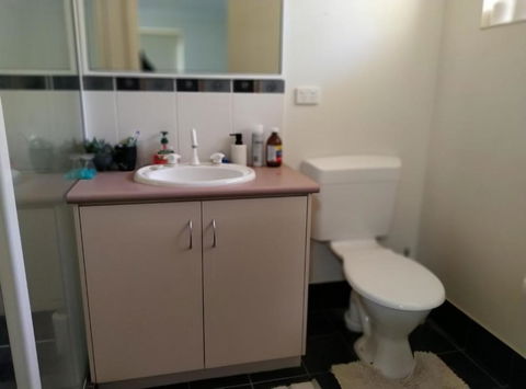 Ross - Accommodation Bookings 1