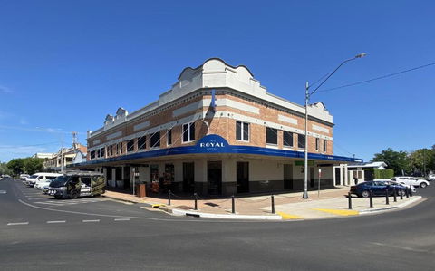 Royal Hotel-Motel - Accommodation Bookings 1