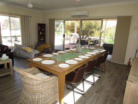 Royston Retreat - Accommodation Bookings 3